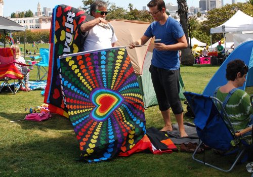 👶🧡 Professional community bonding for parents and caregivers at Boeddeker  Park, San Francisco! 🌳✨ Every Friday (except the las